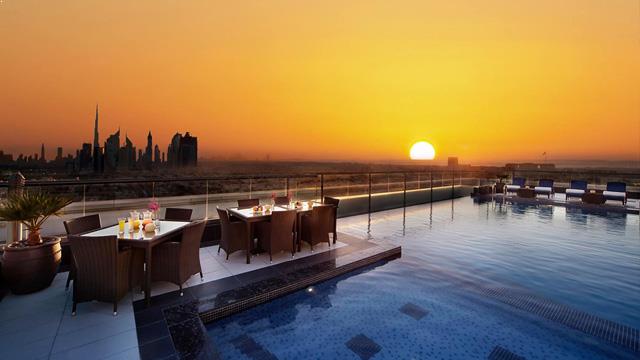 Takbar Park Regis Kris Kin Hotel i Dubai