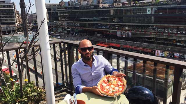 Takbar Pane Fresco i Stockholm